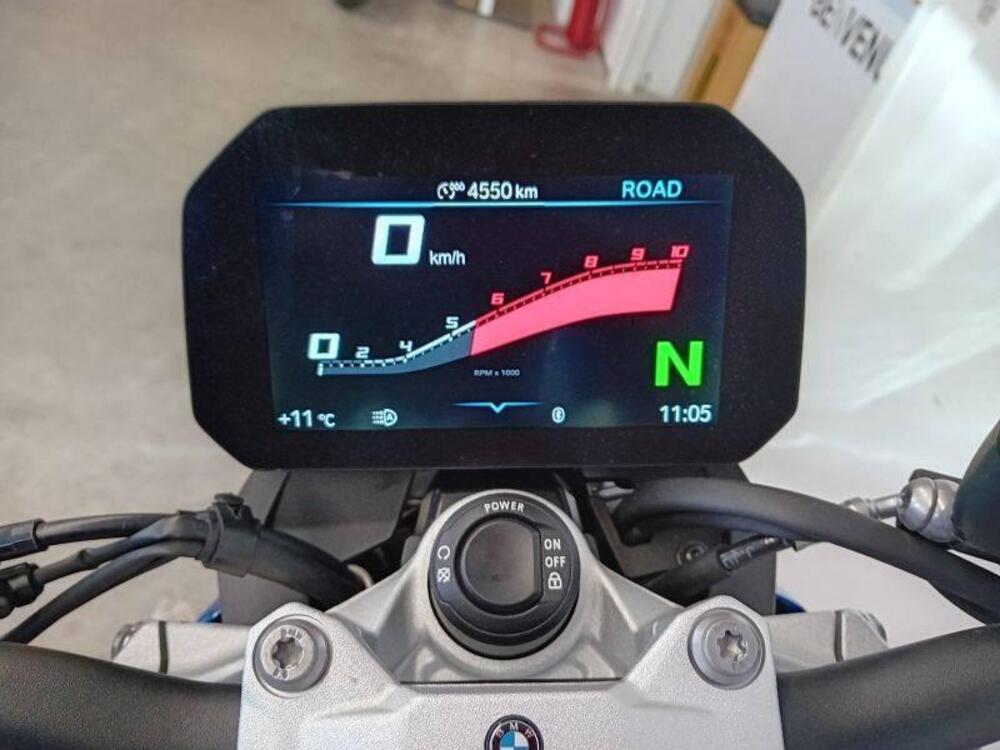 Bmw F 900 R (2025) (3)
