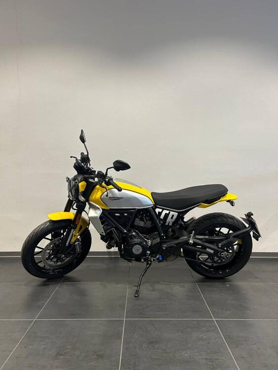 Ducati Scrambler 800 Icon (2023 - 25) (2)