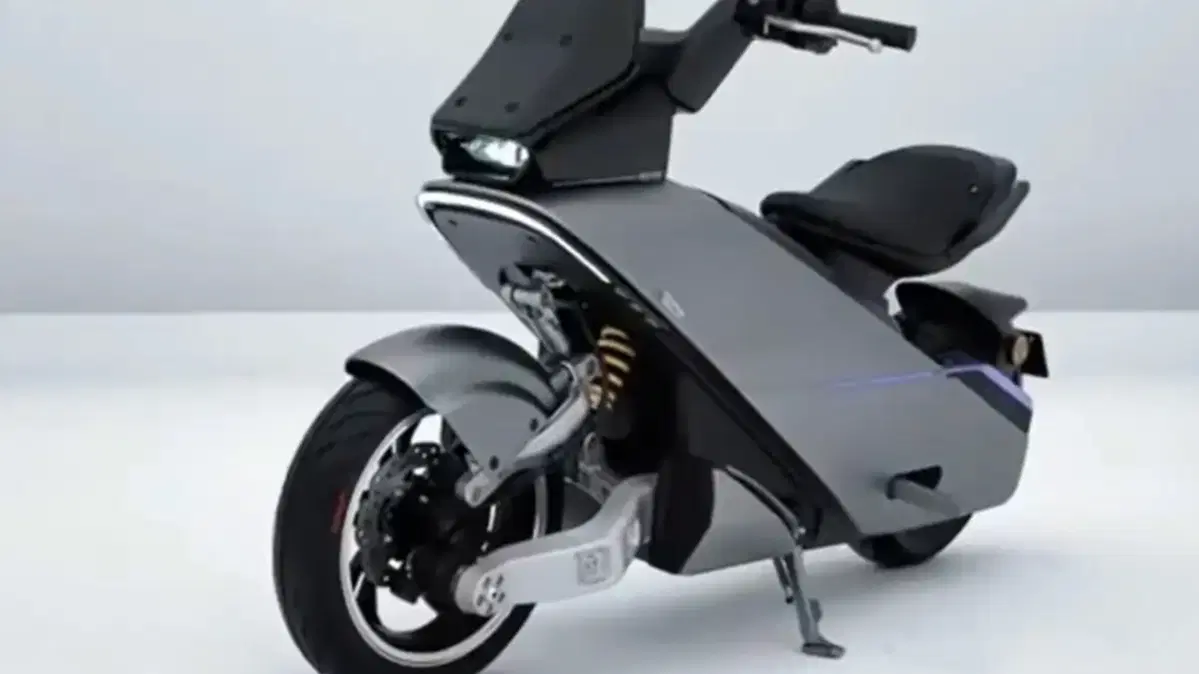 Dalla Cina lo scooter elettrico con lo sterzo a snodo: si chiama Scoox Zero X7 [GALLERY] (7)