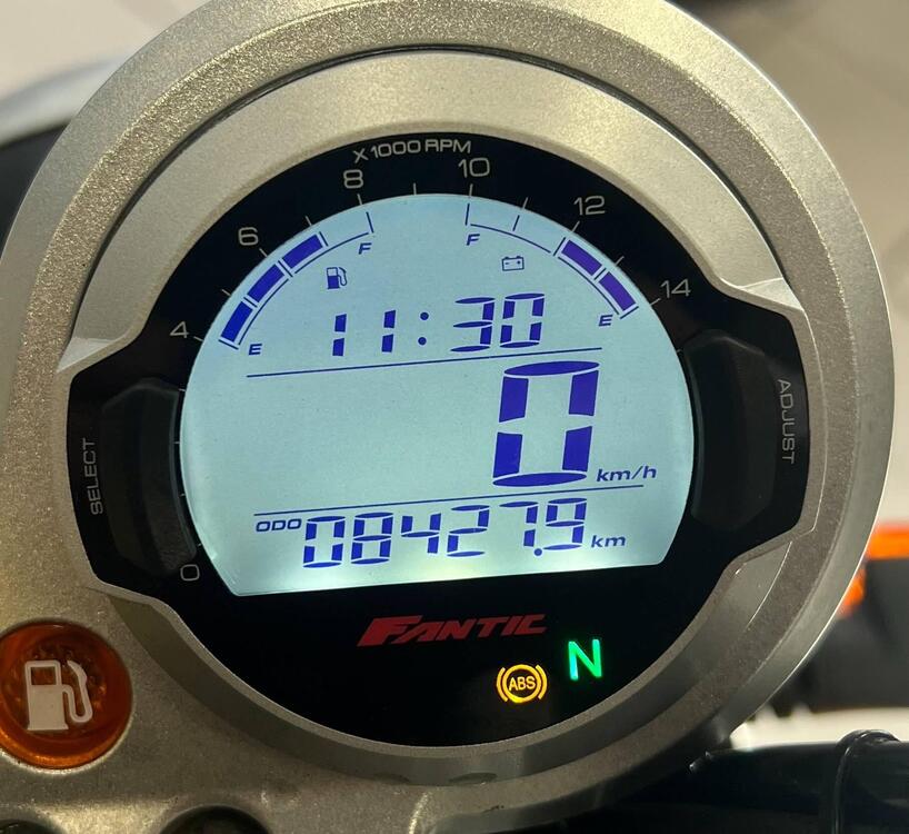 Fantic Motor Caballero 500 Scrambler Deluxe (2021 - 23) (5)