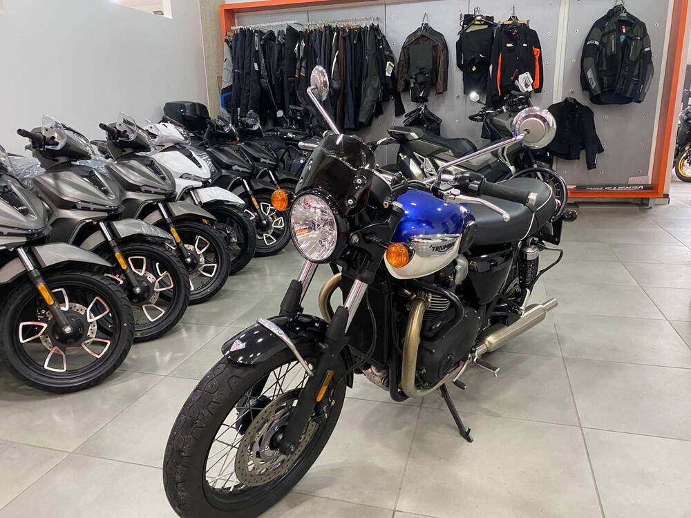 Triumph Bonneville T100 (2021 - 25) (4)