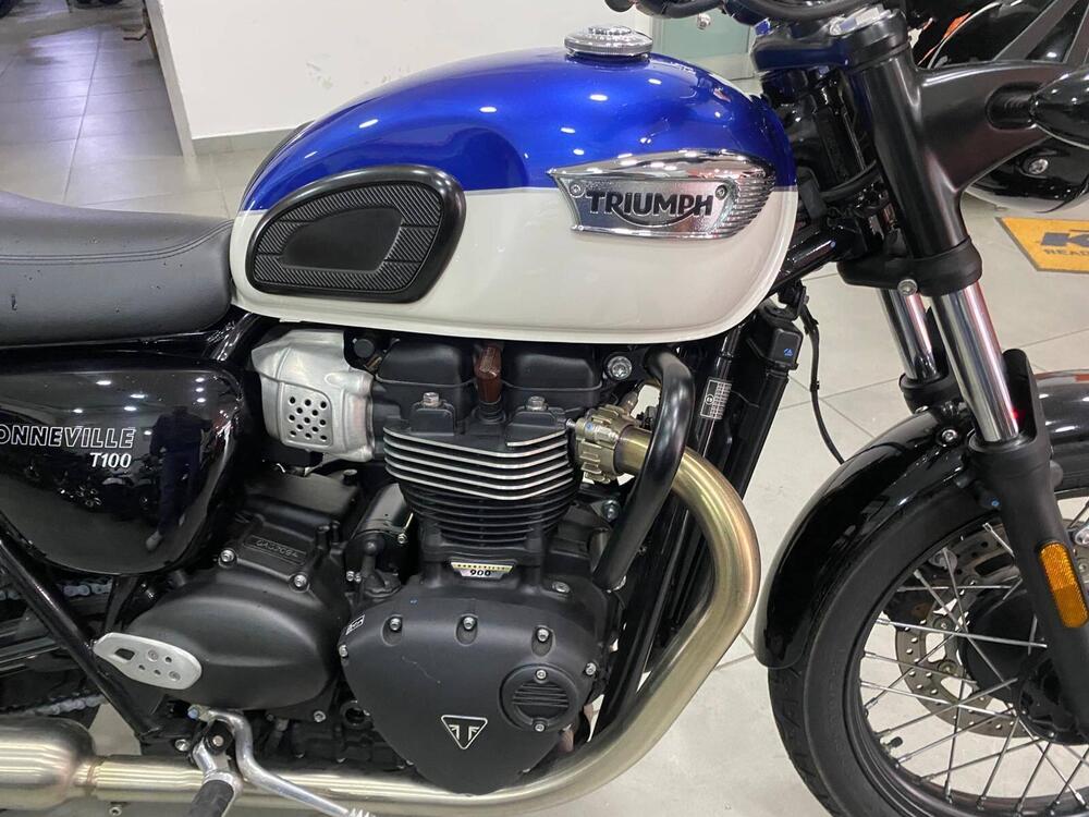Triumph Bonneville T100 (2021 - 25) (5)