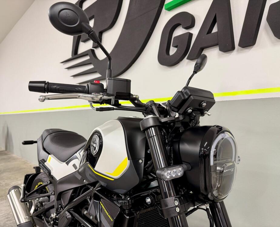 Benelli Leoncino 250 (2021 - 25) (3)