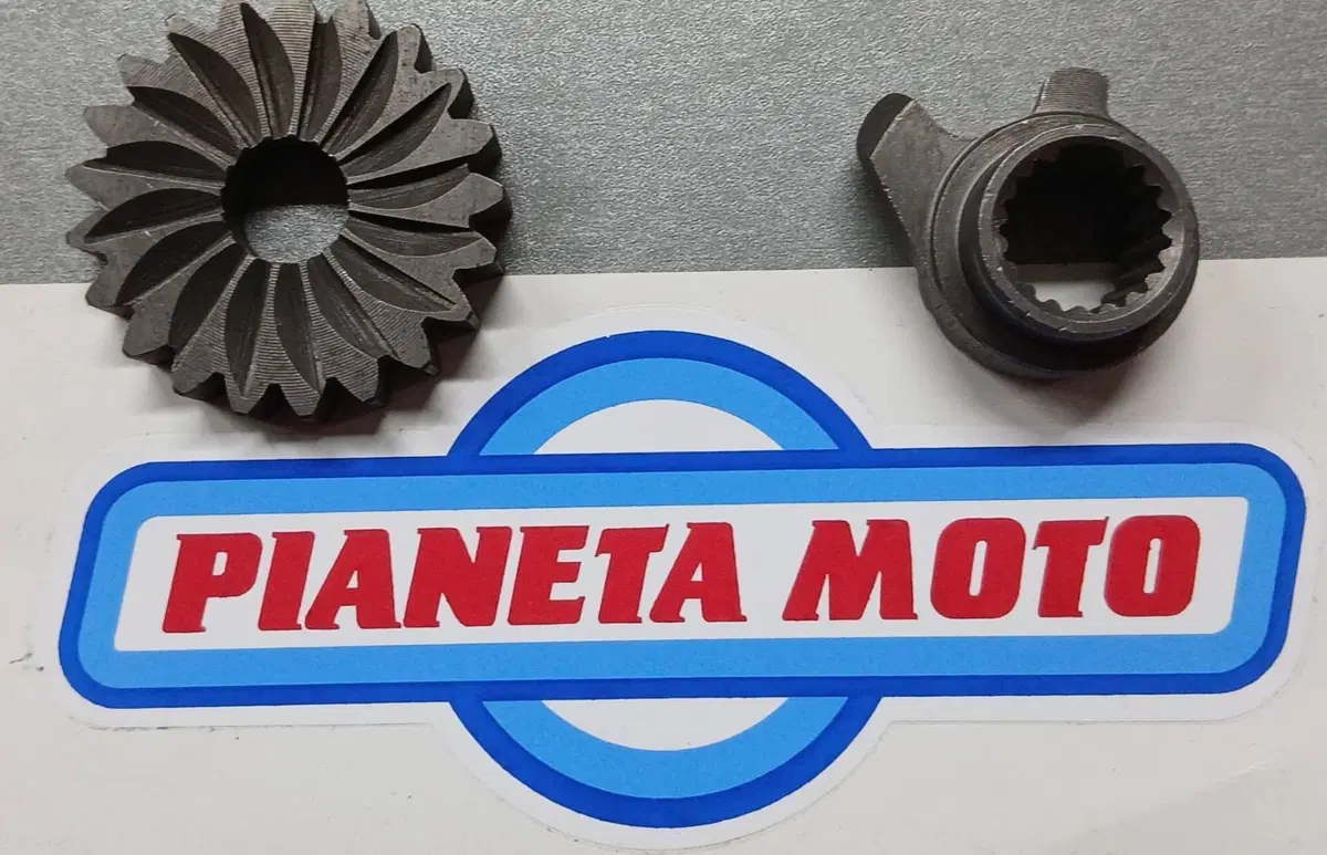 2820AKR1760 Coppia ingranaggi NS 125 Honda