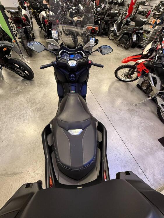 Yamaha X-Max 300 ABS (2017 - 20) (4)