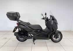 Yamaha X-Max 300 Tech Max (2025) usata