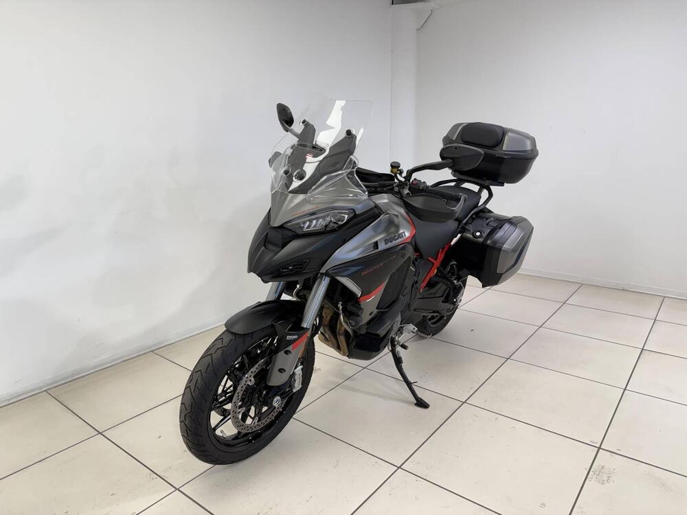 Ducati Multistrada V4 S Grand Tour (2024) (2)