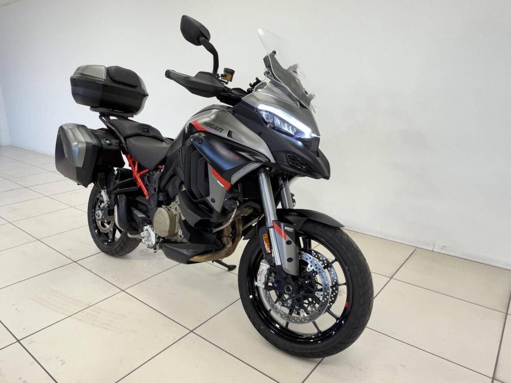 Ducati Multistrada V4 S Grand Tour (2024) (4)