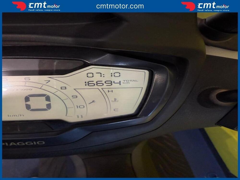 Piaggio Beverly 300 S (2021) (5)