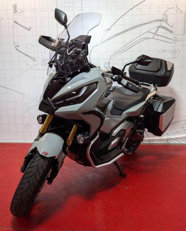 Honda X-ADV 750 DCT Travel (2021 - 24) (5)