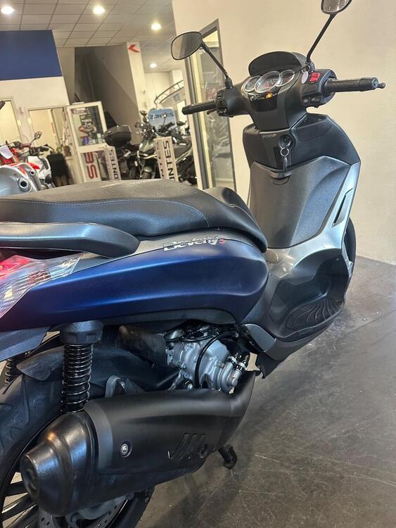 Piaggio Beverly 300 S i.e. ABS-ASR (2016 - 20) (3)