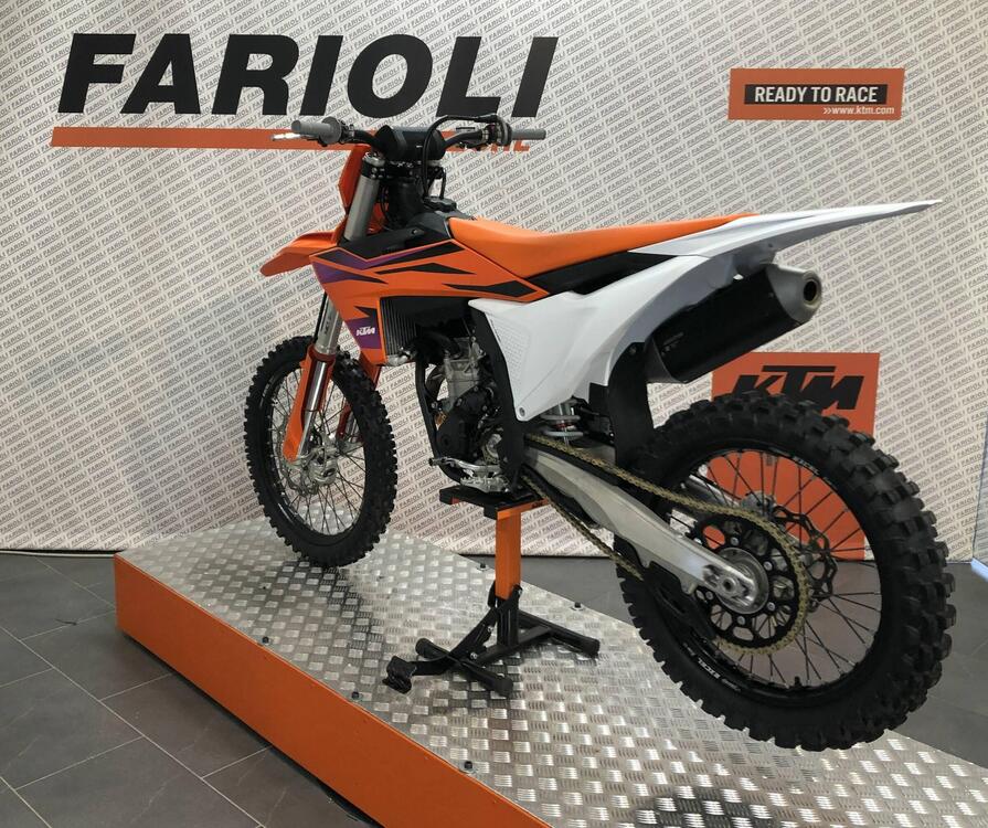 KTM 350 SX-F (2023) (4)