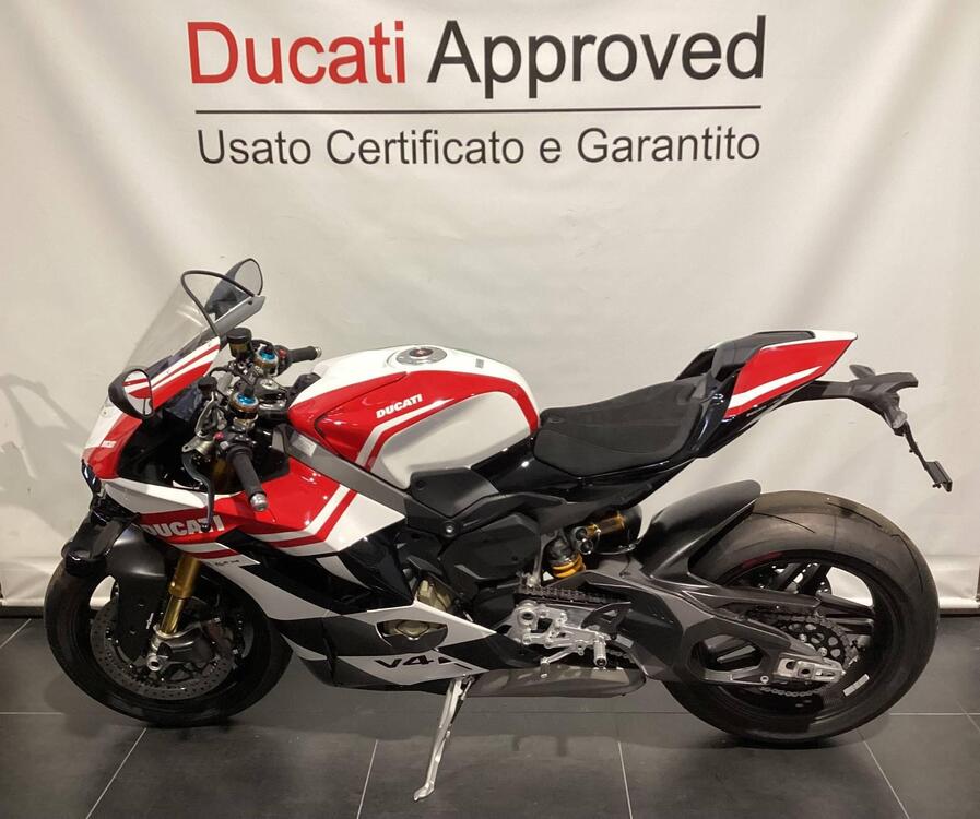 Ducati Panigale V4 Tricolore (2025) (3)