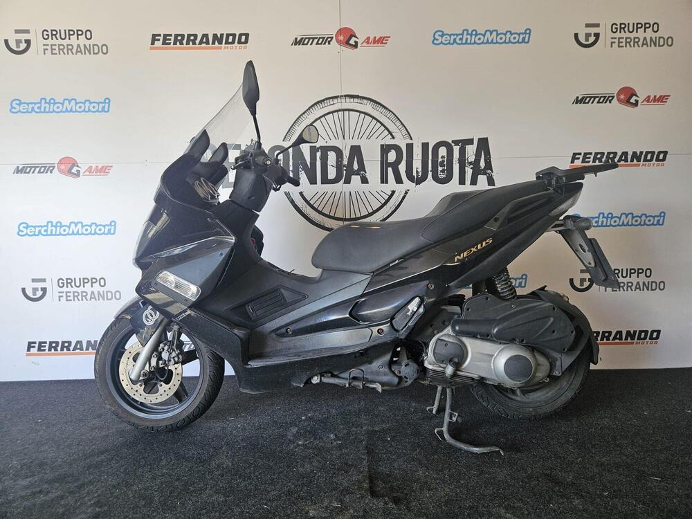 Gilera Nexus 300 (2007 - 13) (4)