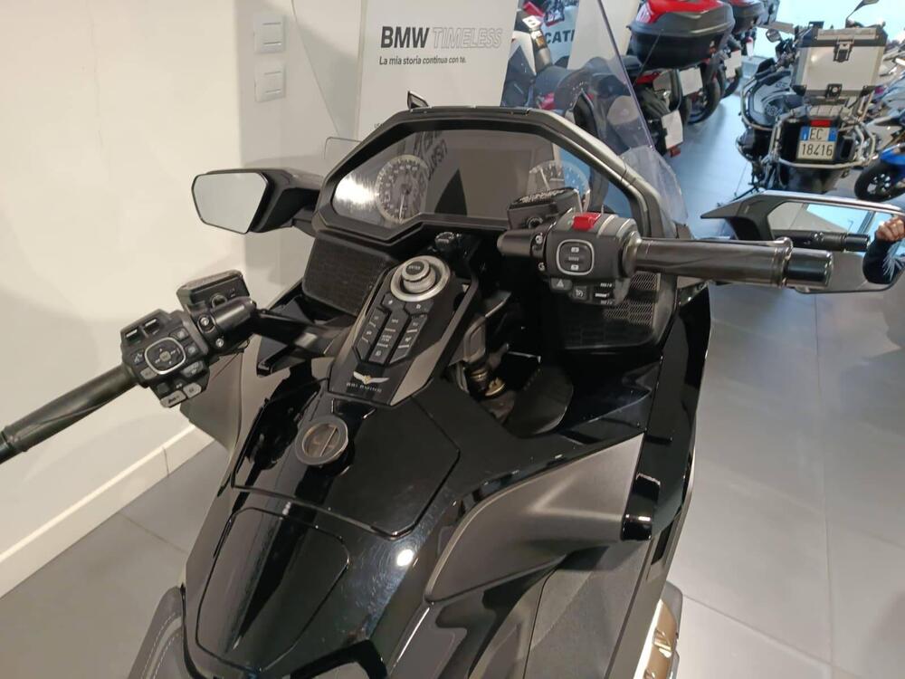 Honda GL 1800 Gold Wing Tour (2021 - 23) (5)