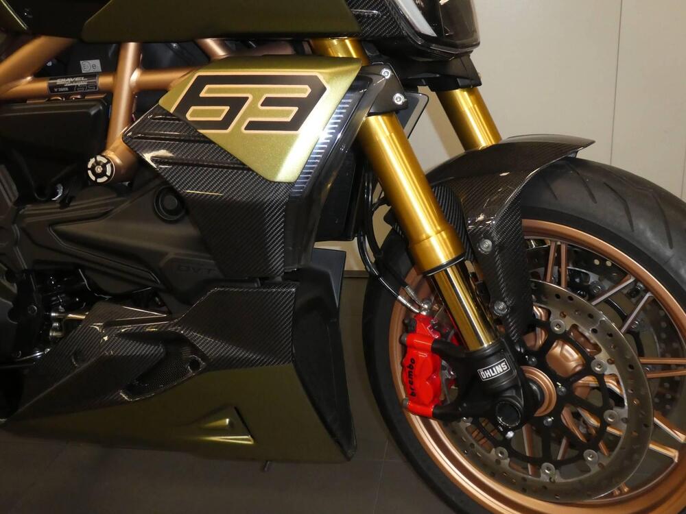 Ducati Diavel 1260 Lamborghini (2021) (4)