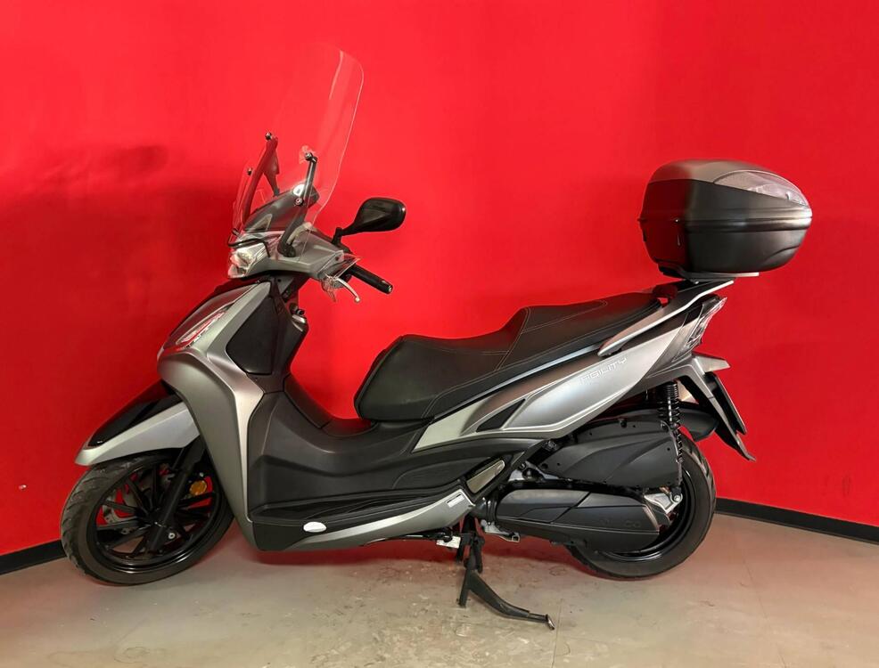 Kymco Agility 300i R16 ABS (2020) (3)
