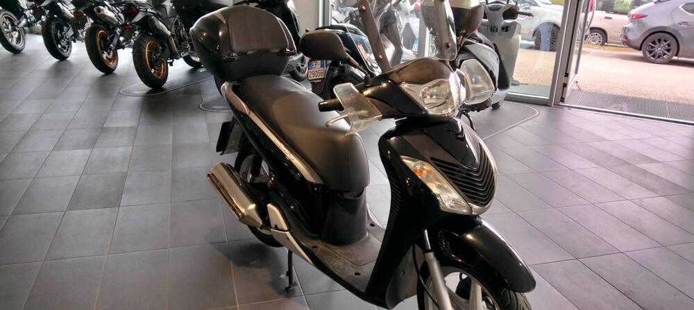 Honda SH 150 i (2009 - 12) (3)