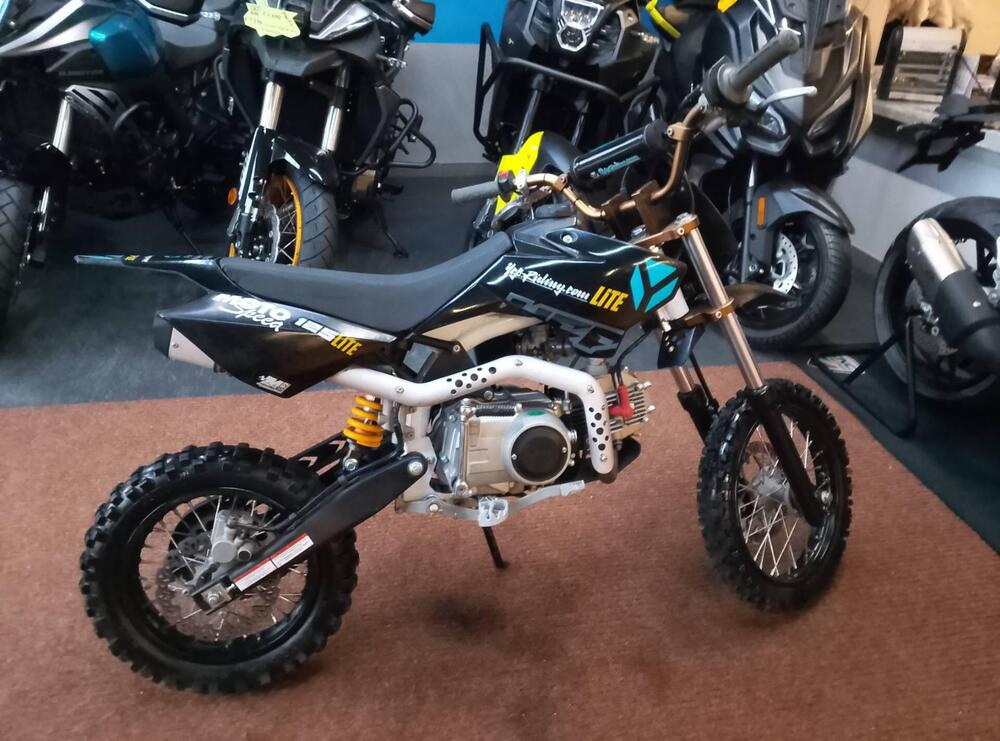 YCF F125 (2021 - 22) (3)