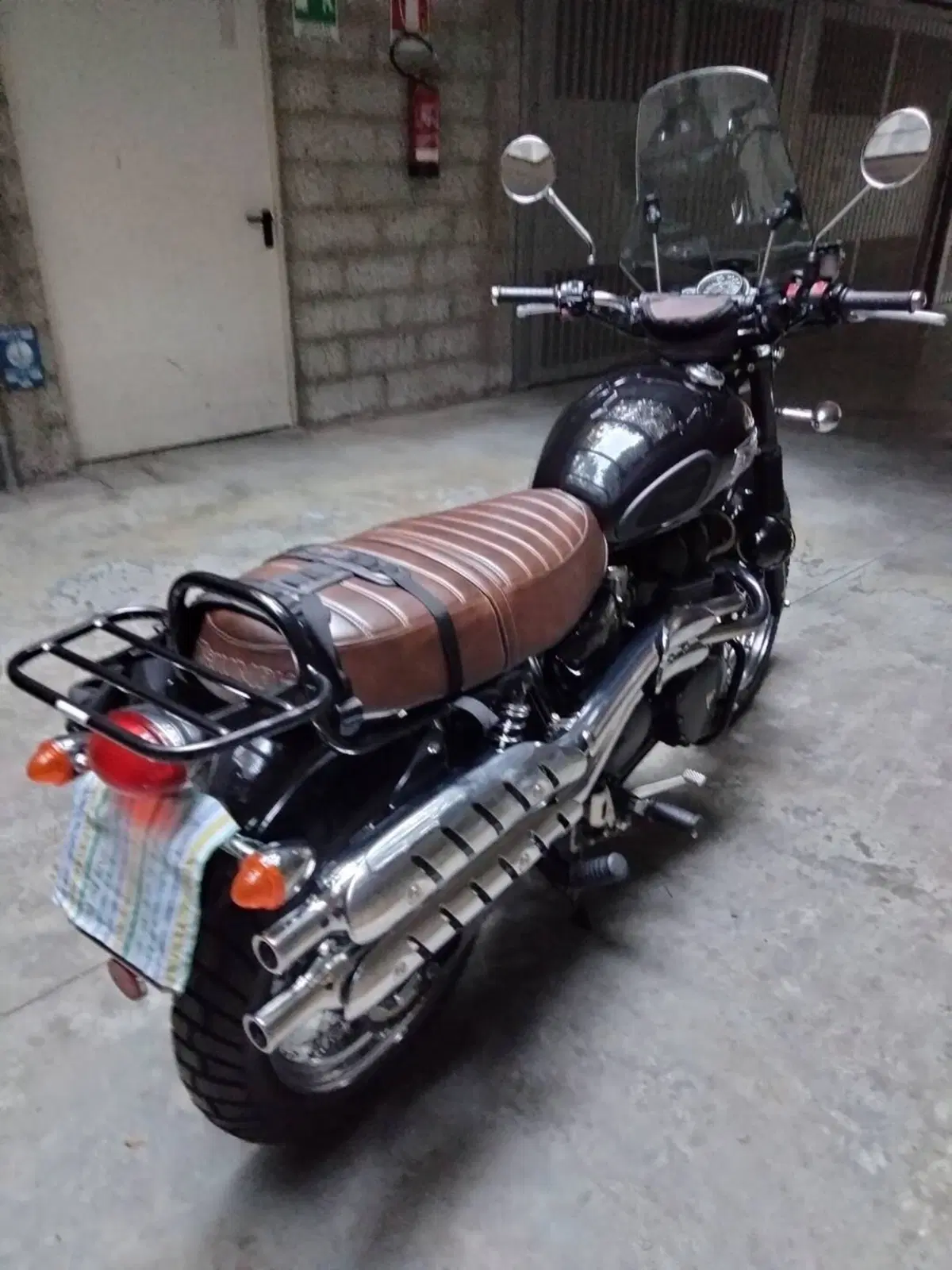 Triumph Scrambler (2006 - 17) (6)