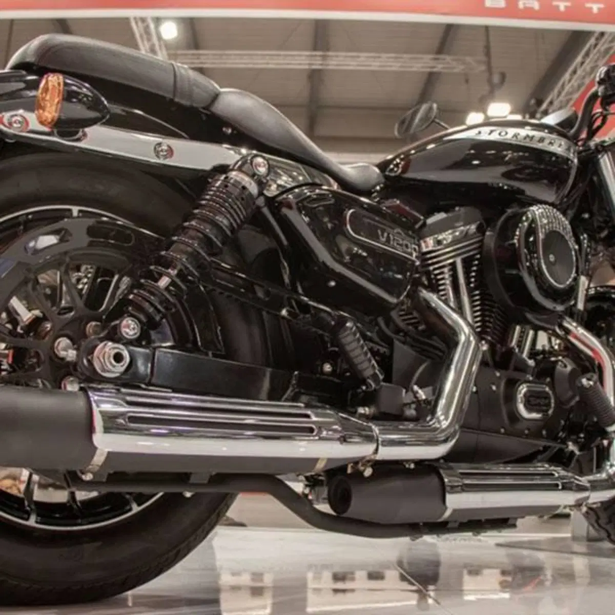 Swm Stormbreaker V1200 (2024 - 25) (3)