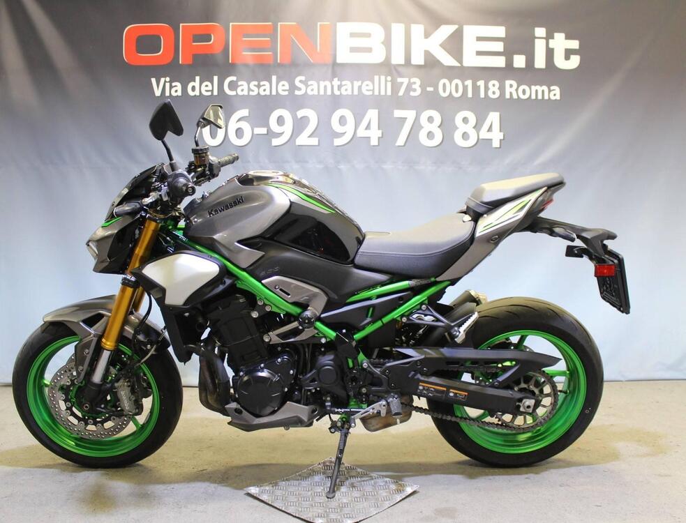 Kawasaki Z 900 SE (2025 - 26) (2)