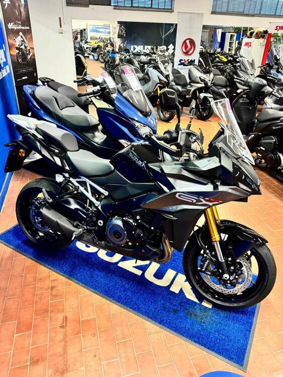 Suzuki GSX-S1000GX (2024 - 25) (3)