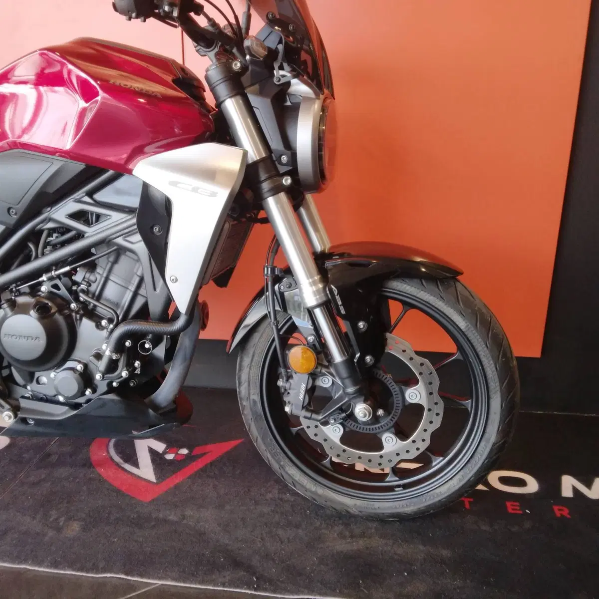 Honda CB 300 R (2020 - 21) (6)