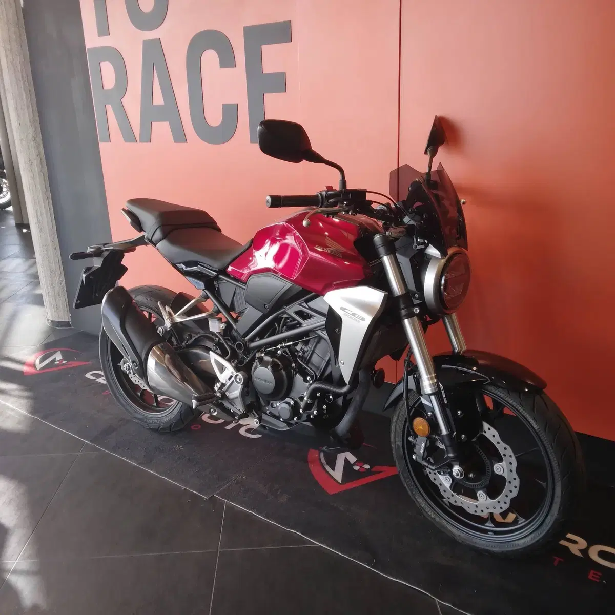 Honda CB 300 R (2020 - 21) (7)