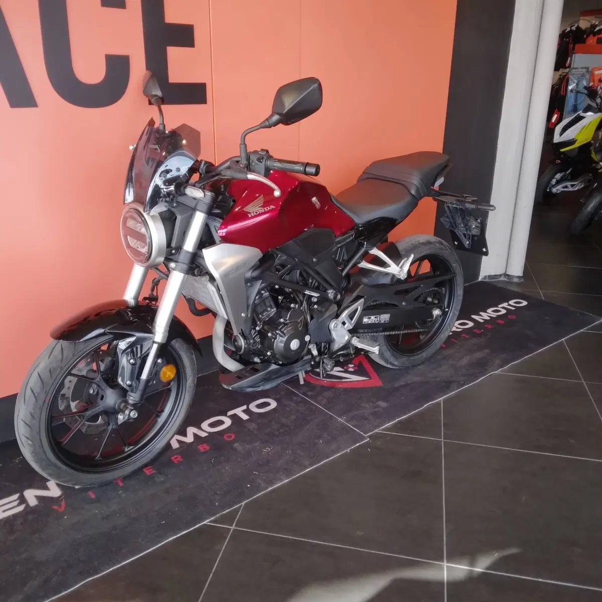 Honda CB 300 R (2020 - 21) (10)