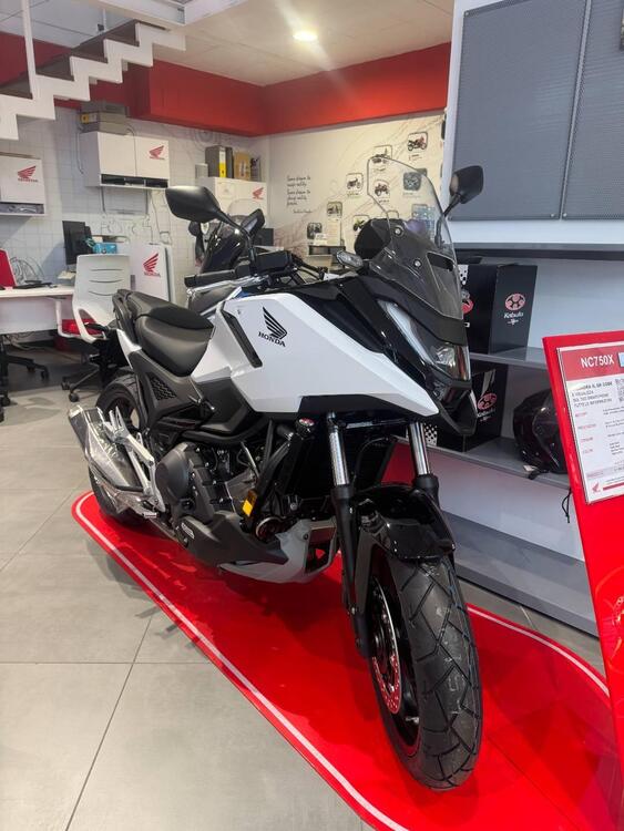 Honda NC 750 X DCT (2025)