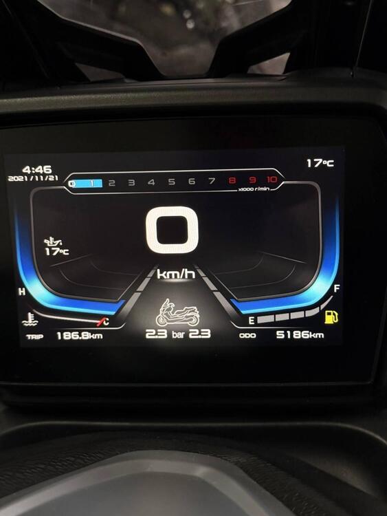 Voge Sfida SR4 (2022 - 24) (5)