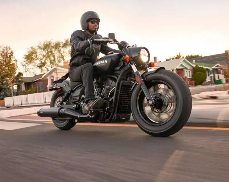 Indian Scout 1250 Bobber Limited + Tech (2025 - 26) (5)