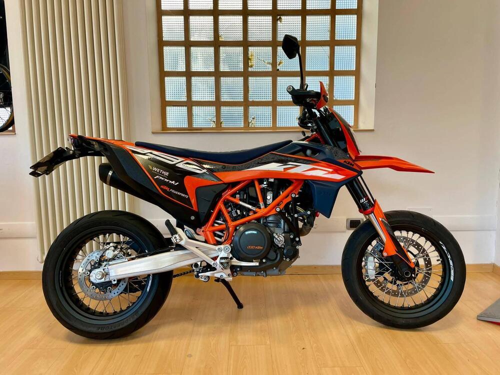 KTM 690 SMC R (2023 - 25)