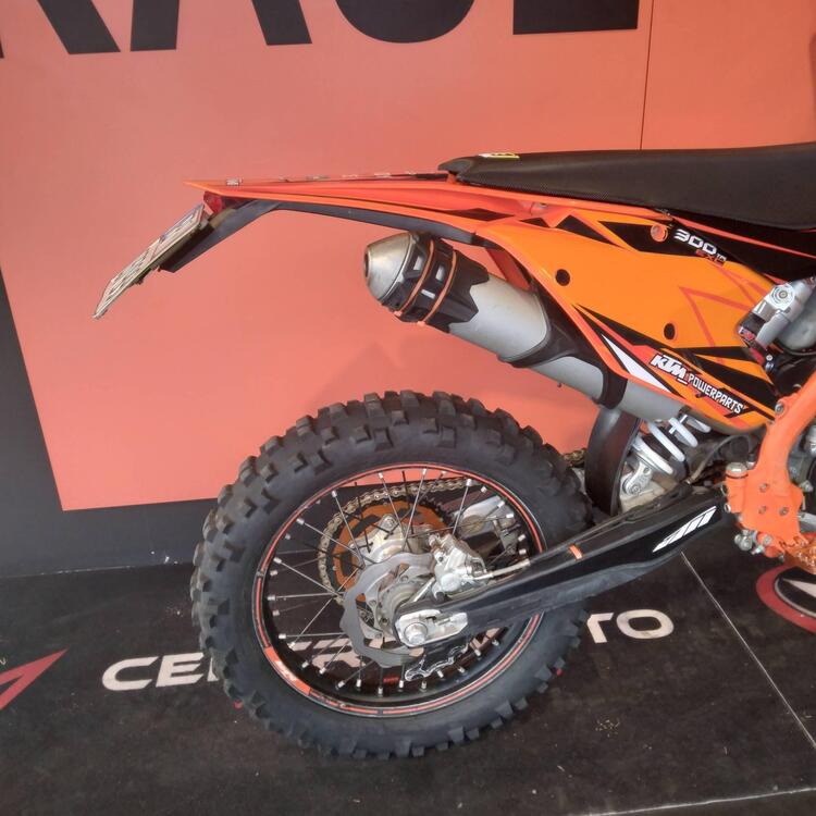 KTM 300 EXC E TPI (2019) (3)
