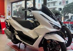 Honda PCX 125 (2025) nuova