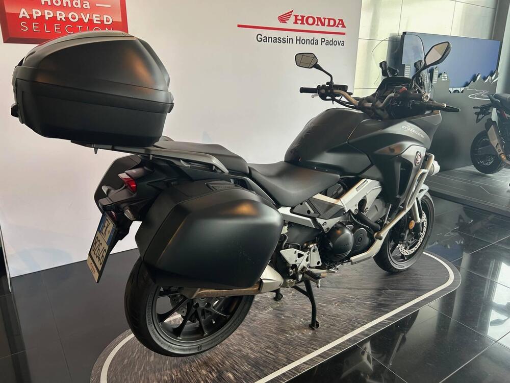 Honda Crossrunner Travel Edition ABS (2015 - 18) (2)