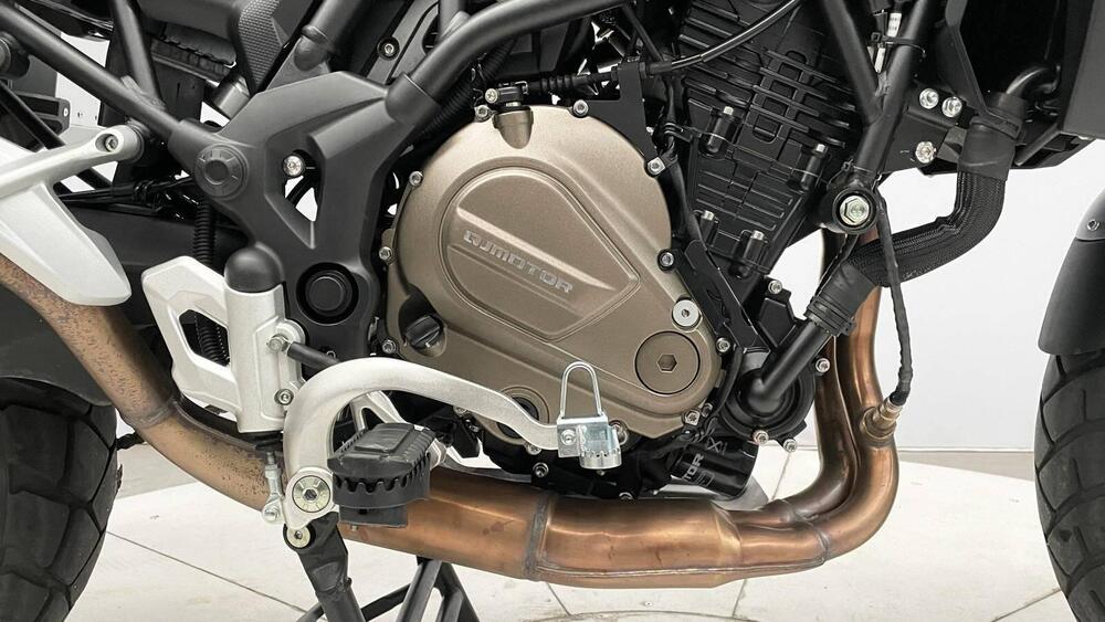 QJ Motor SRT 700 X (2024 - 25) (4)