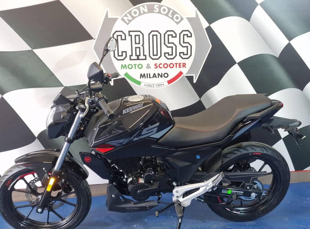 Keeway Motor RKS 125 (2025) (4)
