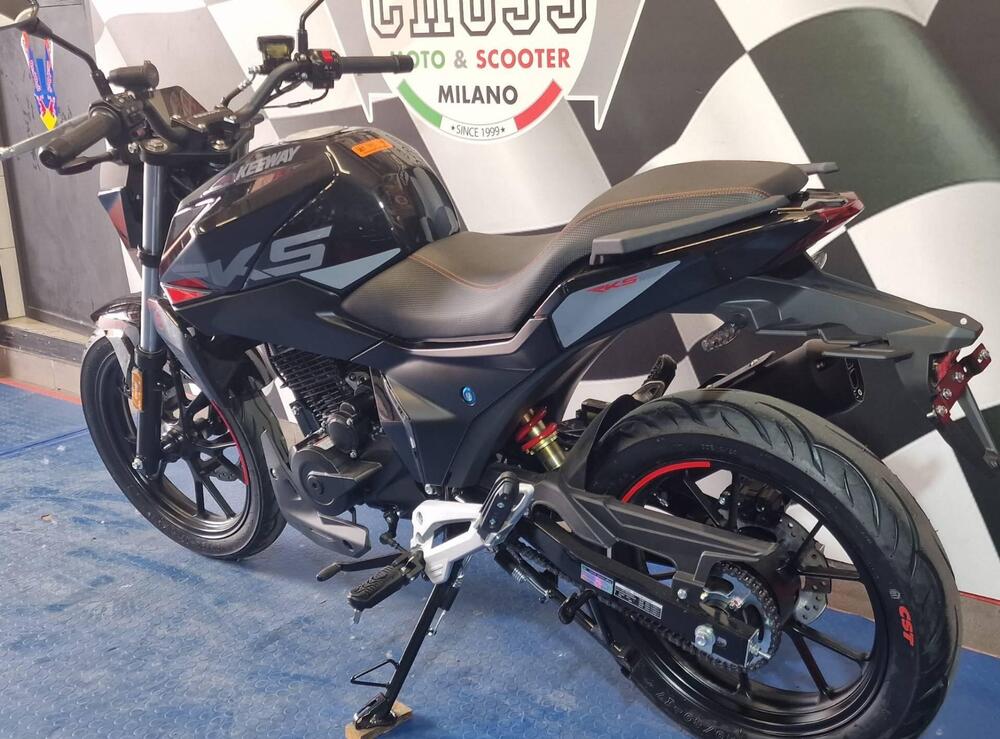 Keeway Motor RKS 125 (2025) (5)