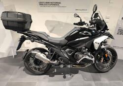 Bmw R 1300 GS Triple Black (2023 - 25) usata