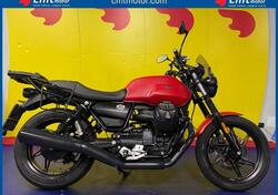 Moto Guzzi V7 III Stone (2017 - 20) usata