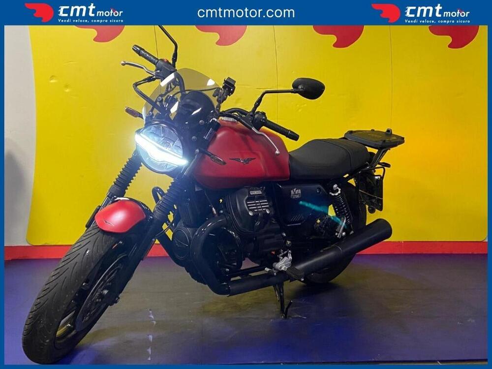 Moto Guzzi V7 III Stone (2017 - 20) (2)