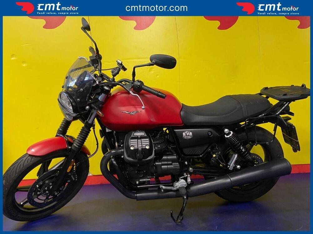 Moto Guzzi V7 III Stone (2017 - 20) (3)