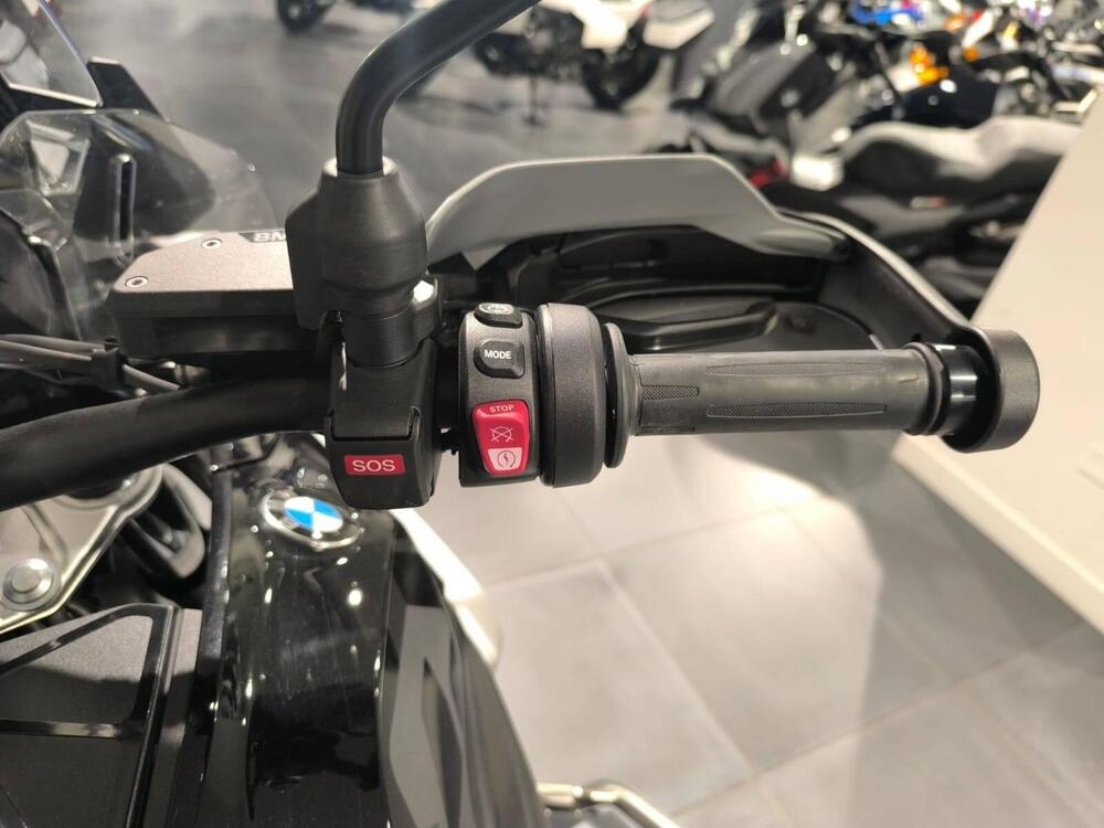 Bmw R 1300 GS Triple Black (2023 - 25) (4)