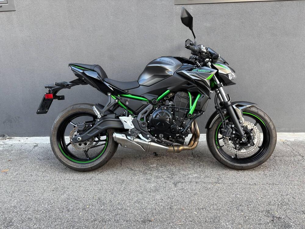 Kawasaki Z 650 (2021 - 24) (2)