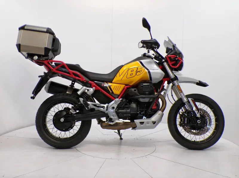 Moto Guzzi V85 TT Evocative Graphics (2021 - 23)
