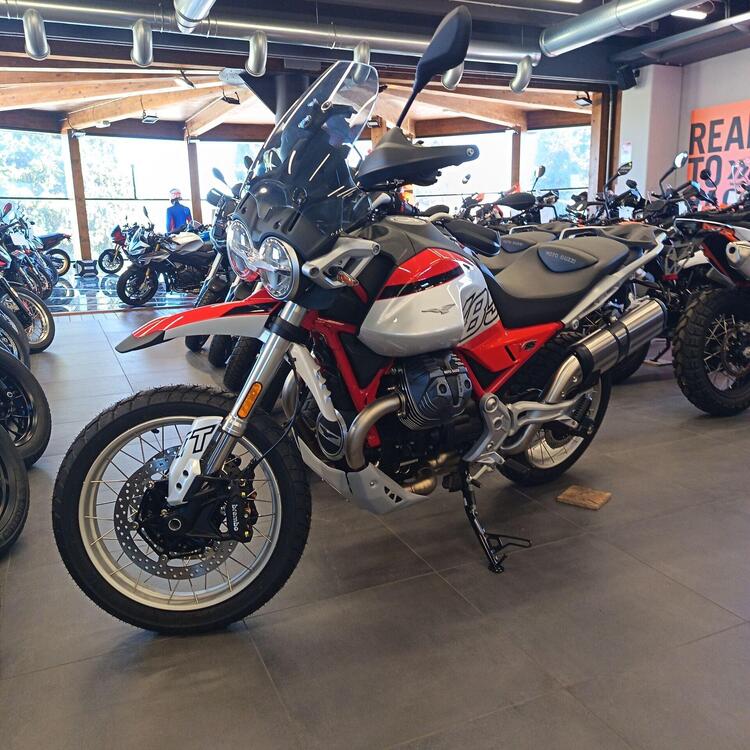 Moto Guzzi V85 TT (2024 - 25)