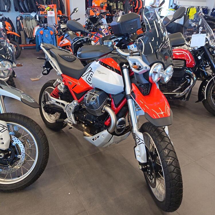 Moto Guzzi V85 TT (2024 - 25) (4)