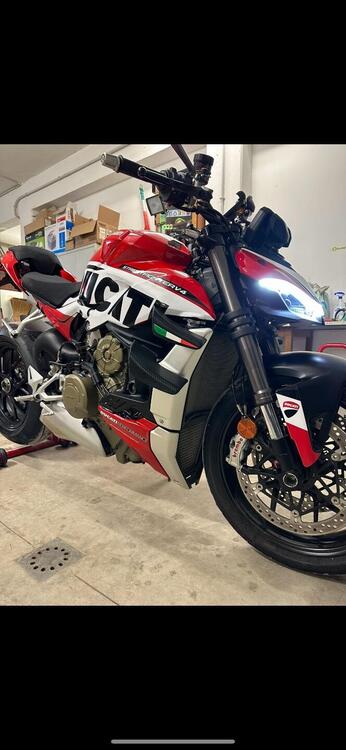 Ducati Streetfighter V4 1100 (2021 - 22) (2)